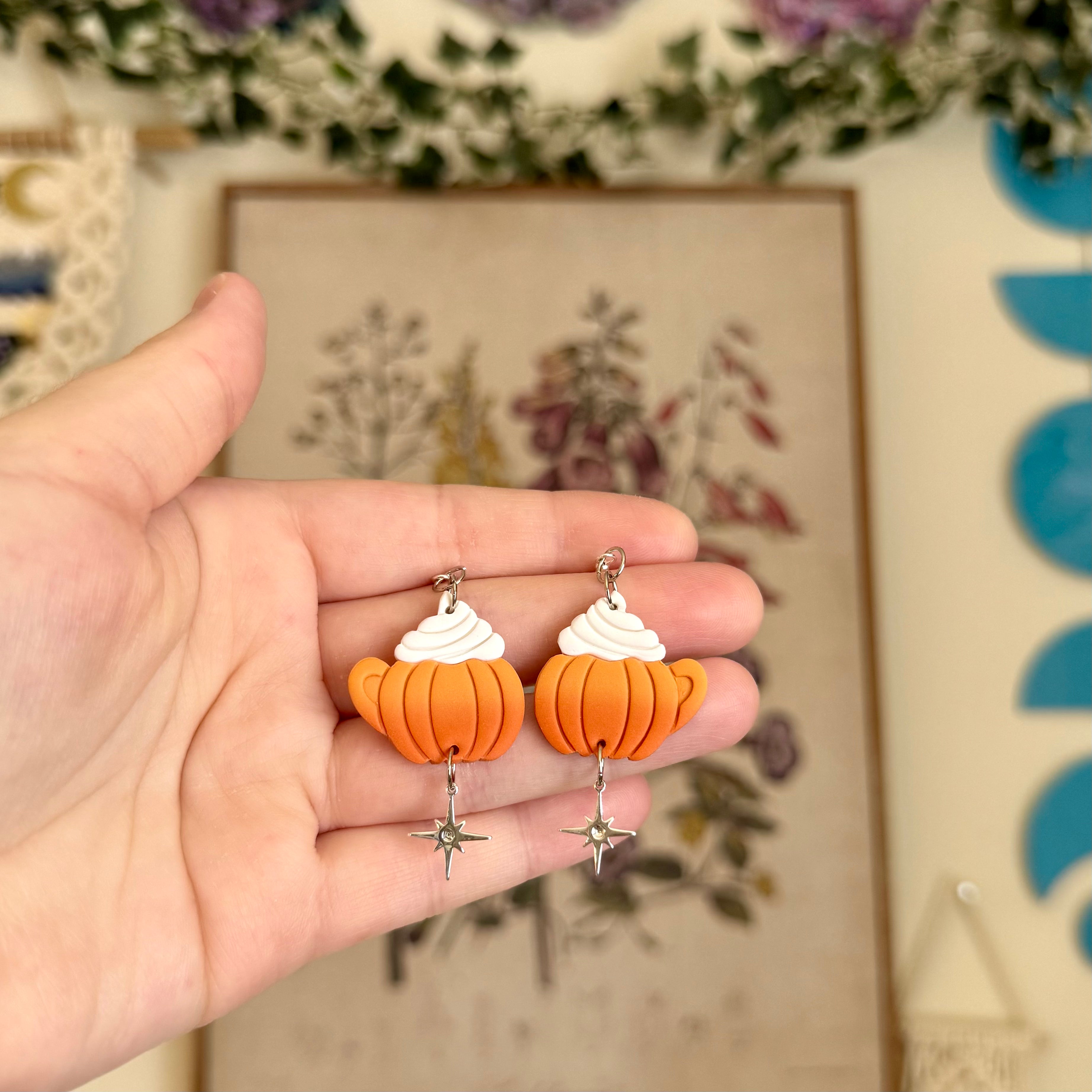 Pumpkin Spiced Latte (Silver)