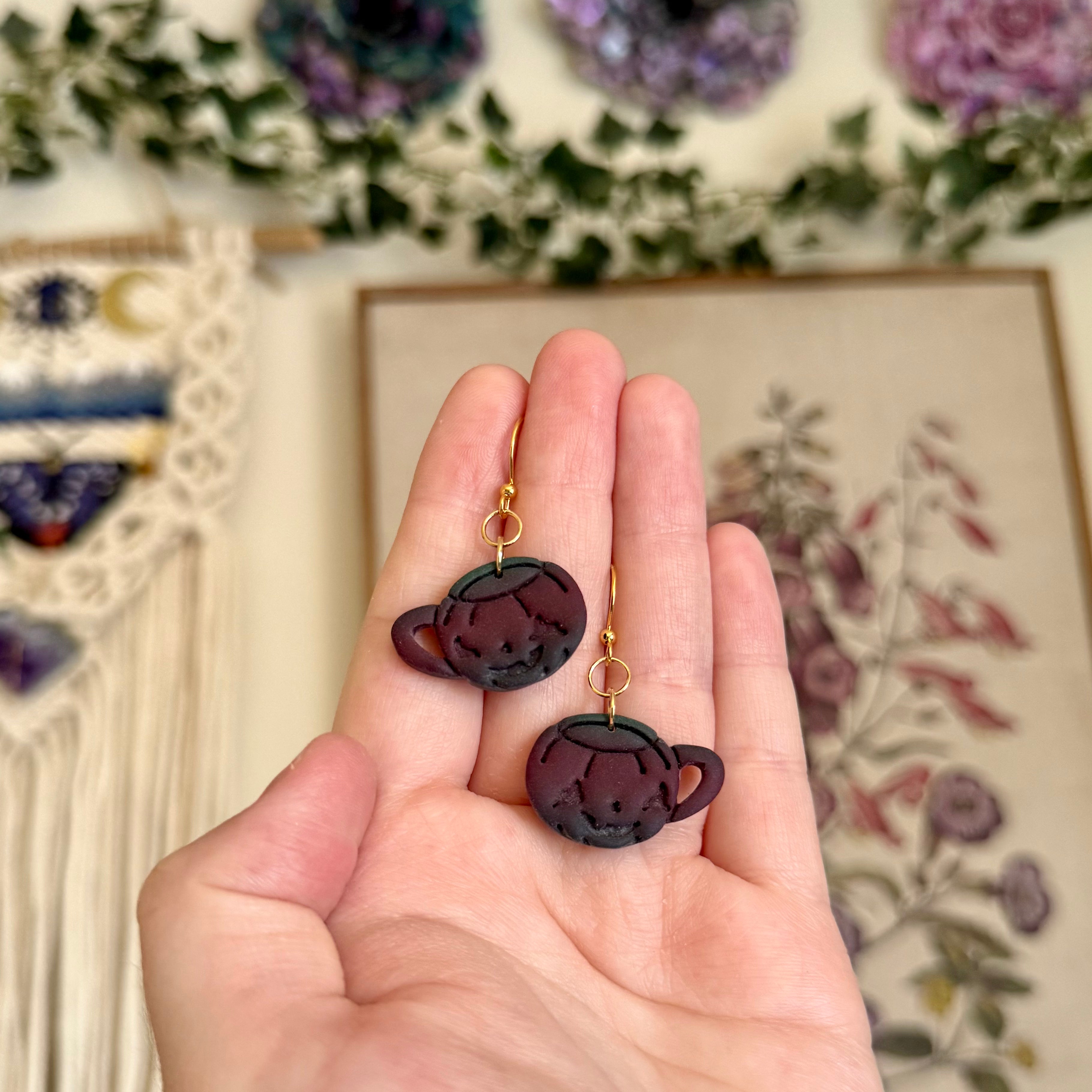 All Hallow's Tea in Plum Darkness