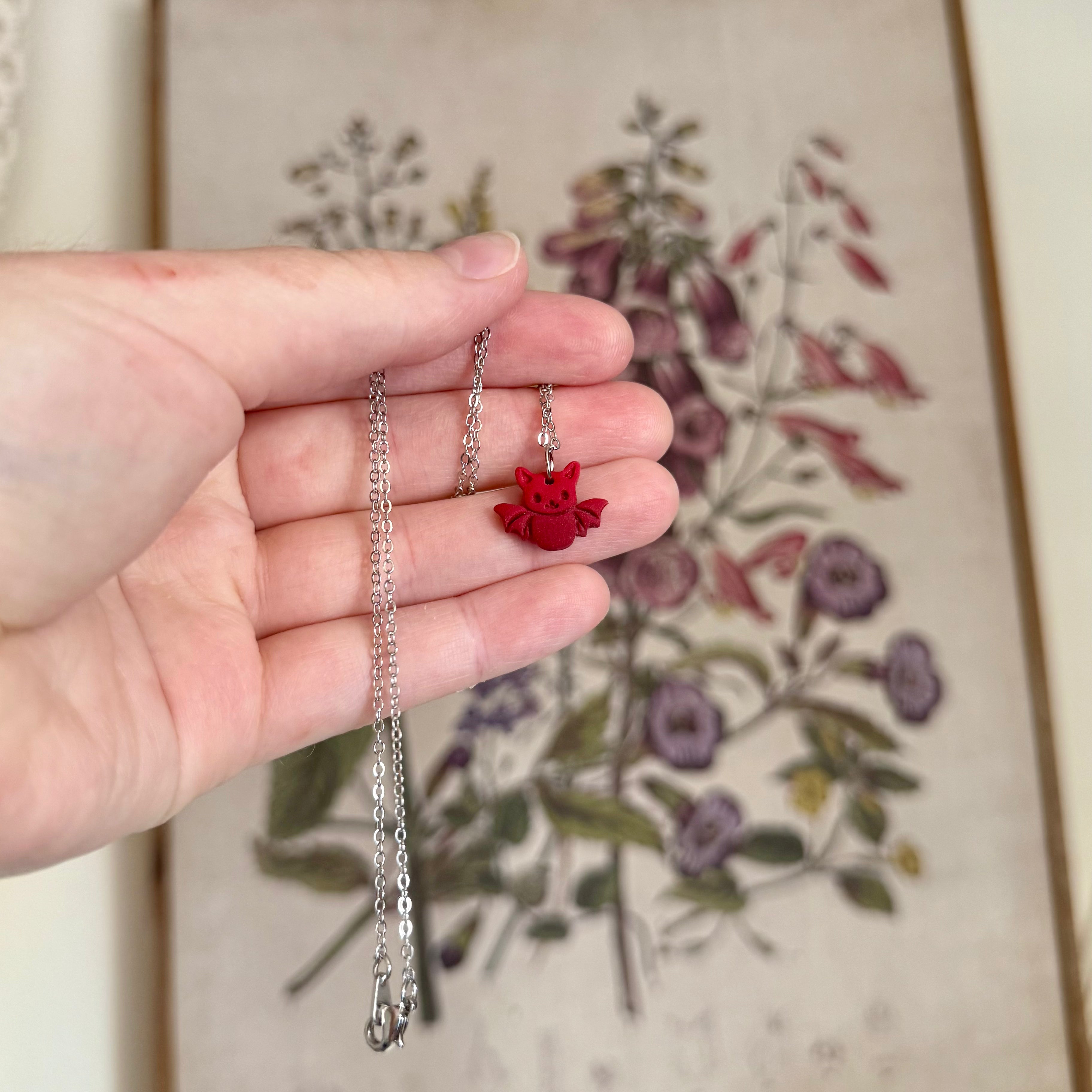 Stellaluna Necklace in Red Velvet
